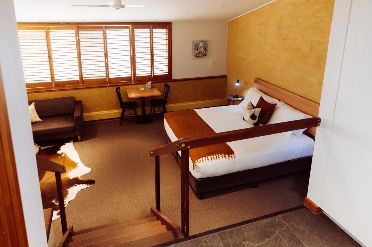Prairie Hotel Parachilna Екстер'єр фото